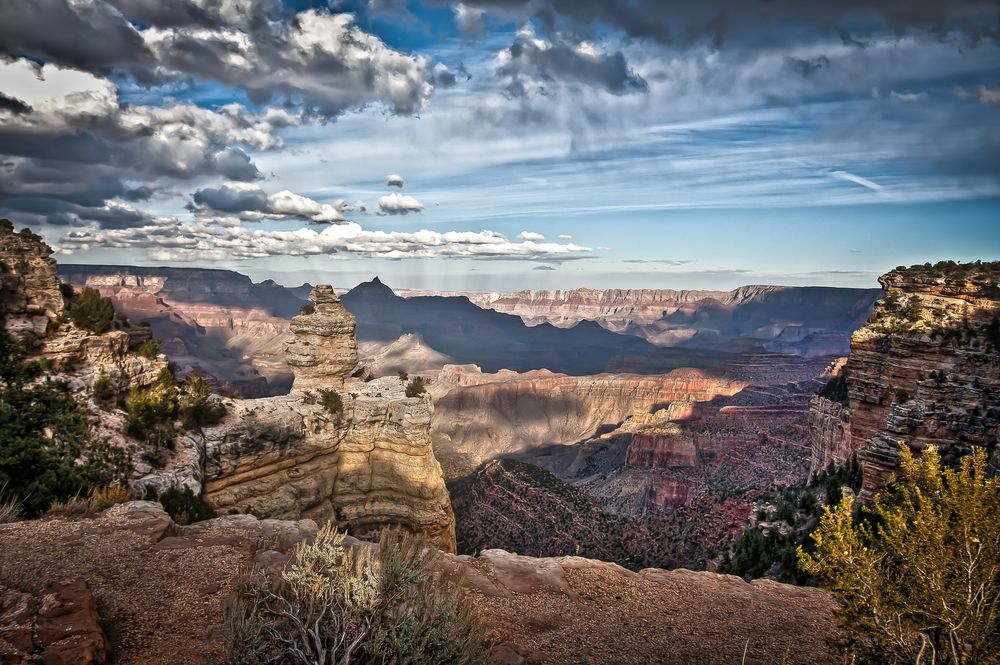 GRAND Canyon