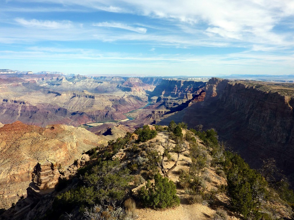 grand canyon avec le Colorado au fonds