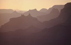 Grand Canyon im monochromatischen Abendlicht...