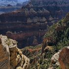 Grand Canyon Nationalpark - tief hinab geblickt in die Schlucht