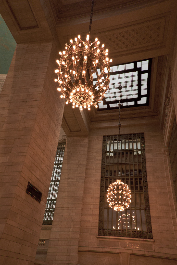 Grand Central Train Station; Side Lobby