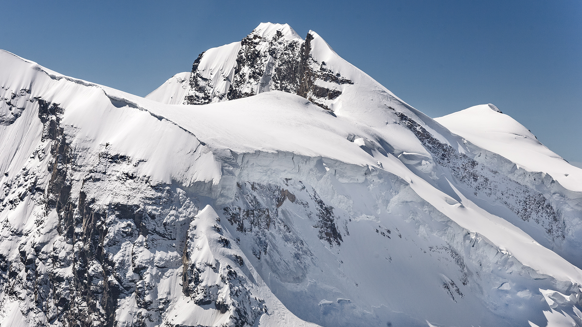 GRAND COMBIN