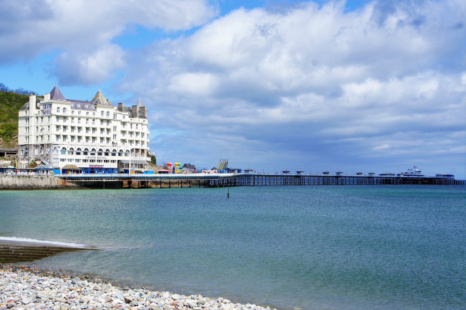 Grand Hotel mit Pier