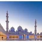 Grand Mosque zur blauen Stunde