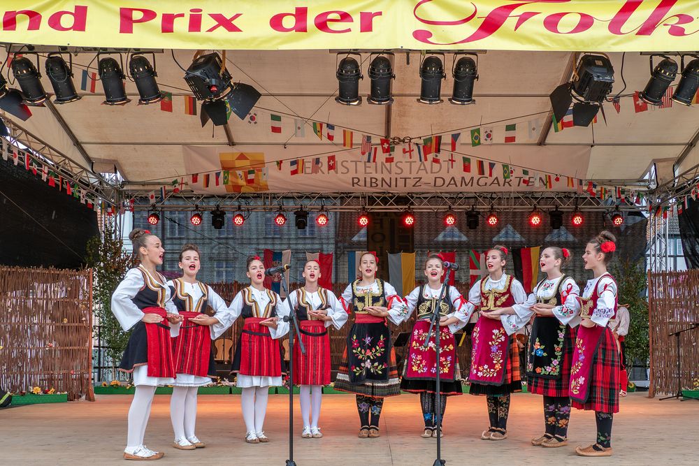 Grand Prix der Folklore in Ribnitz-Damgarten