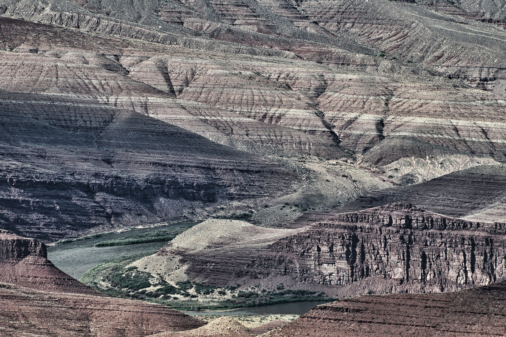 Grand surreal Canyon