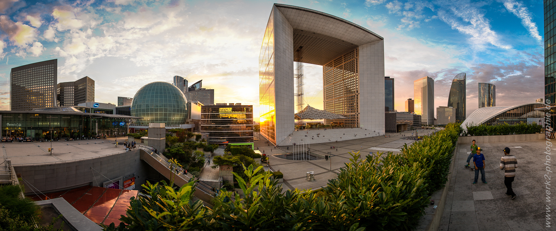 Grande Arche - La Défense, France 2012