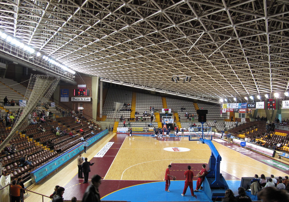 Grandes estructuras. Palacio de los deportes. León.