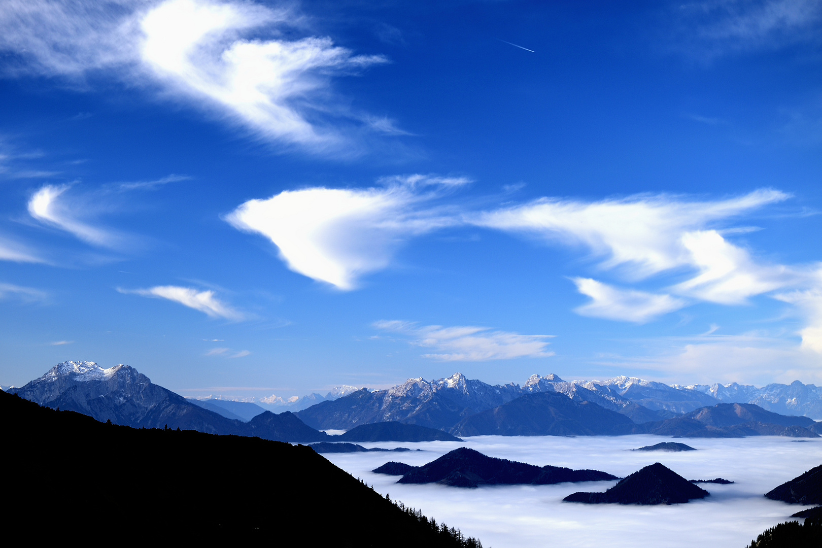 grandiose Fernsicht oberhalb des Nebels