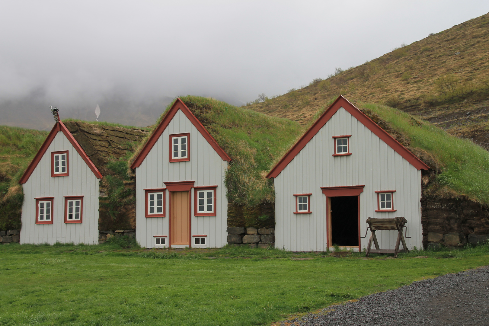 Grassodenhäuser in Laufas auf der Insel Island