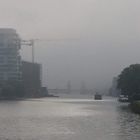 Grau zieht der Nebel