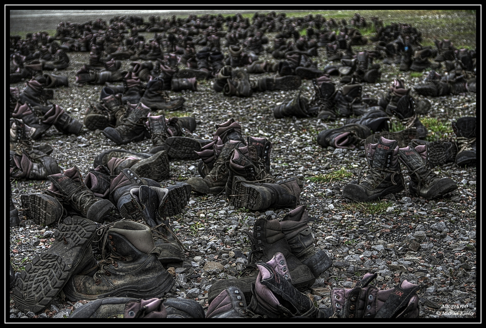 Grave of shoes