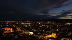 Graz bei Nacht mit Mariahilferkirch