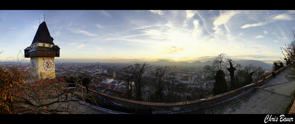 Graz bevor die Sonne untergeht