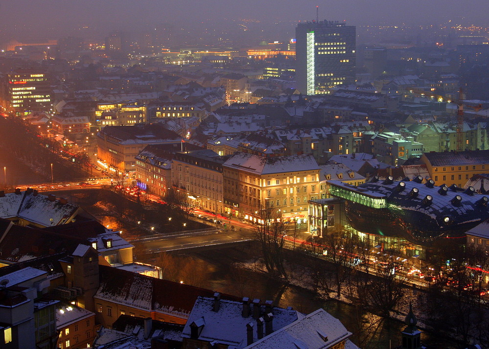 **graz by night**