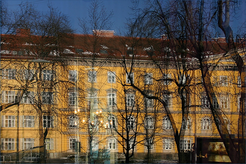 Graz - das gelbe Haus