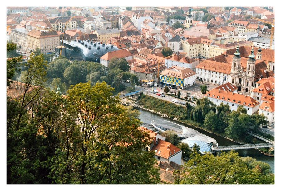 [...Graz...]