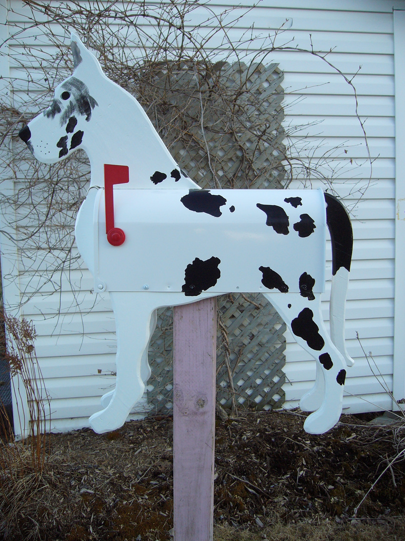 Great Dane mailbox