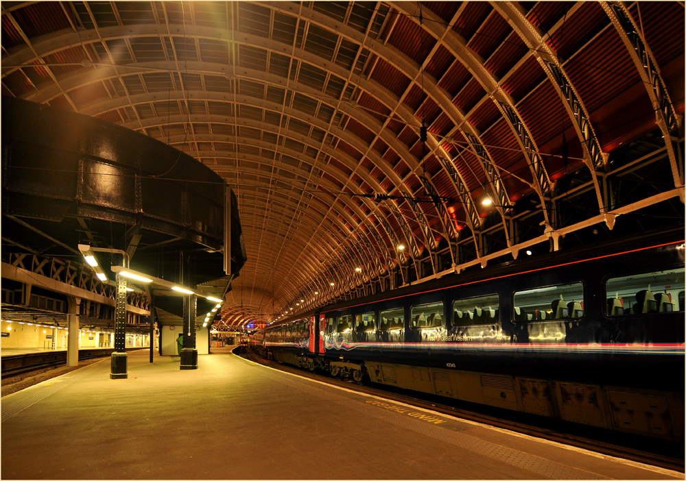 GREAT WESTERN at Paddington