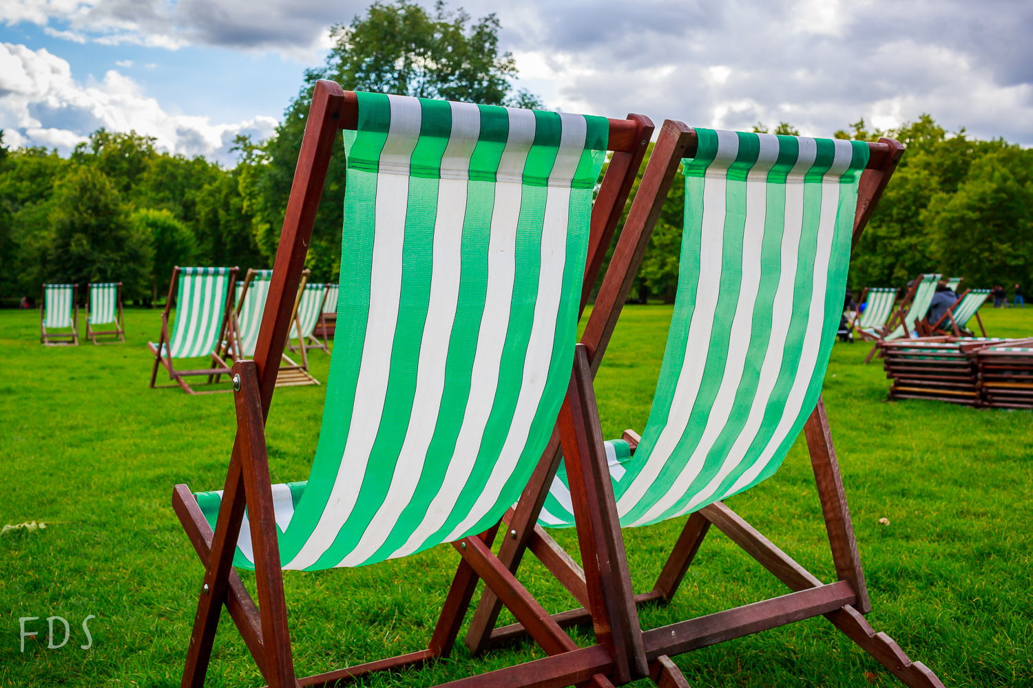 Green chairs at Green Park