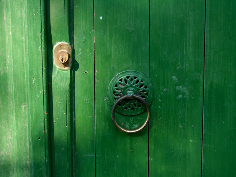 Green door