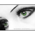 ...green eyes...