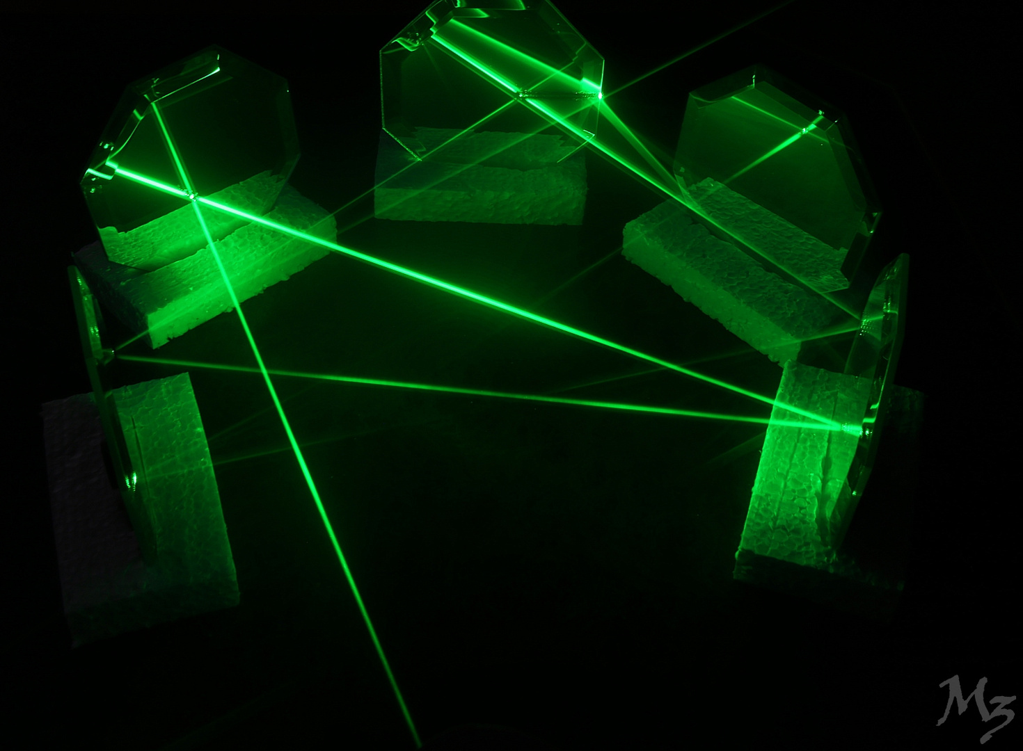 Green Laser Beam 1