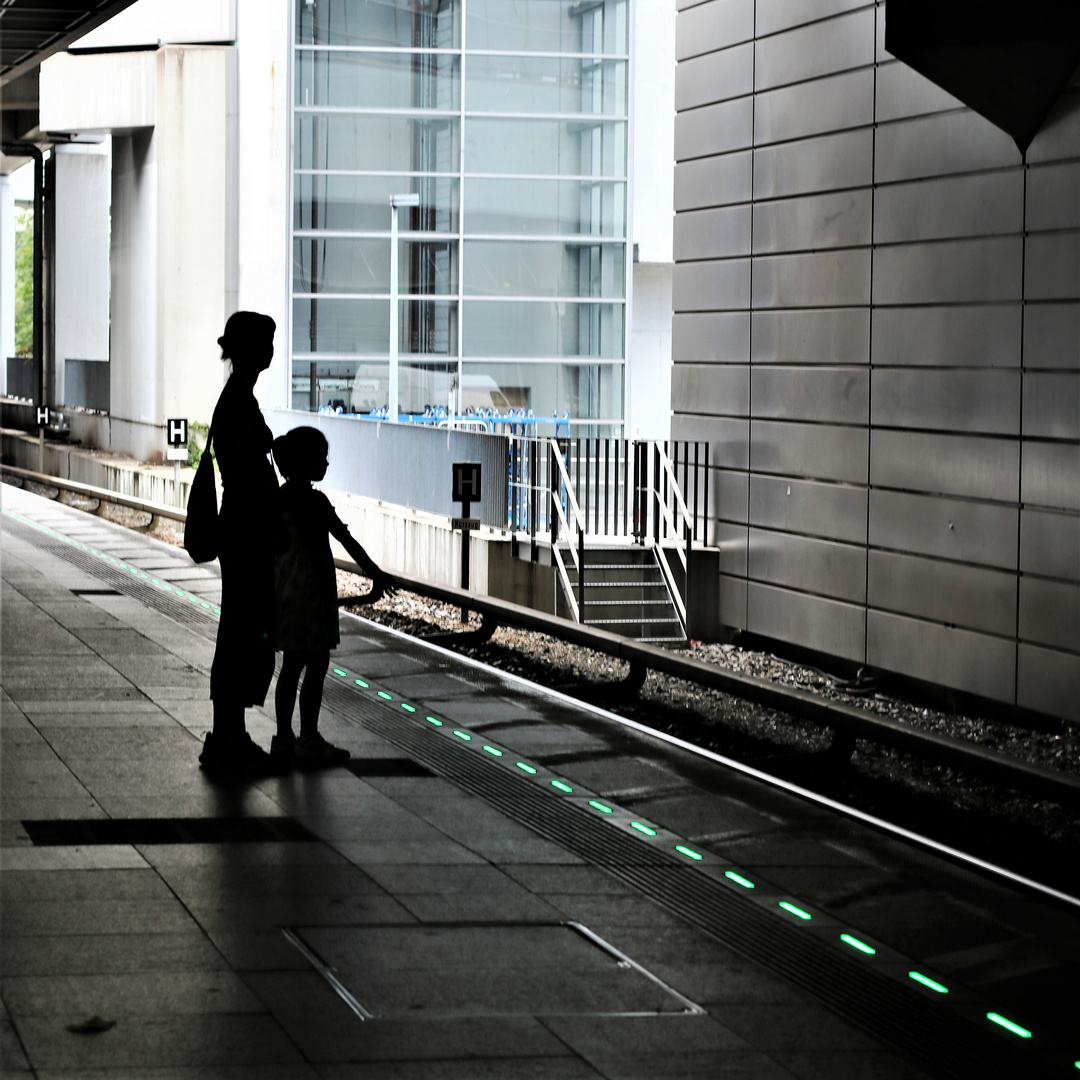 green line - Bahnhof Südkreuz