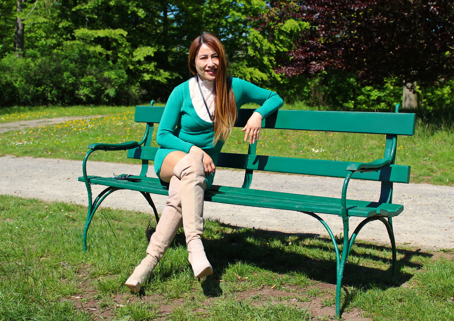 Green park bench