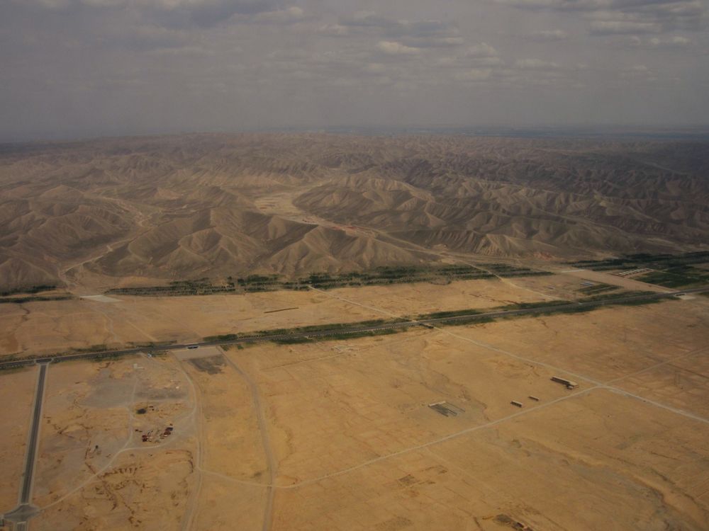 green stripes thru Gobi