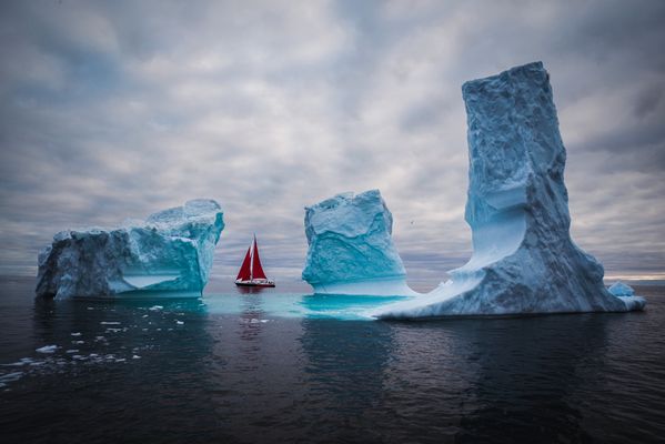 Greenlands Red Sails - Icy Stonehenge? 
