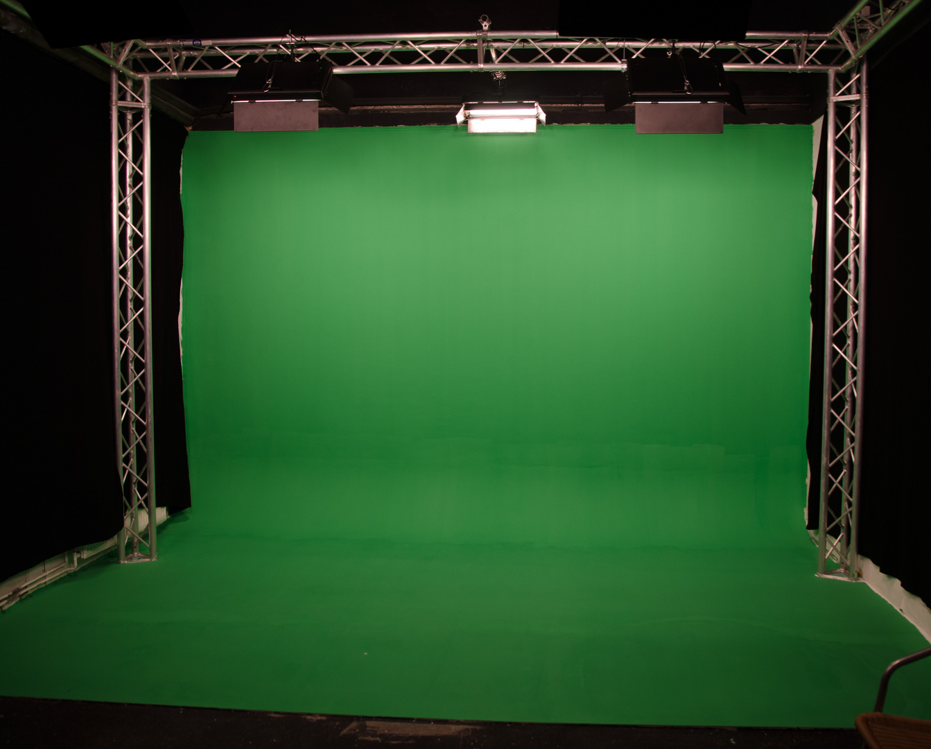 Greenscreen-Hohlkehle (4,90 x 3,50 m)