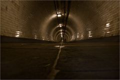 Greenwich foot tunnel