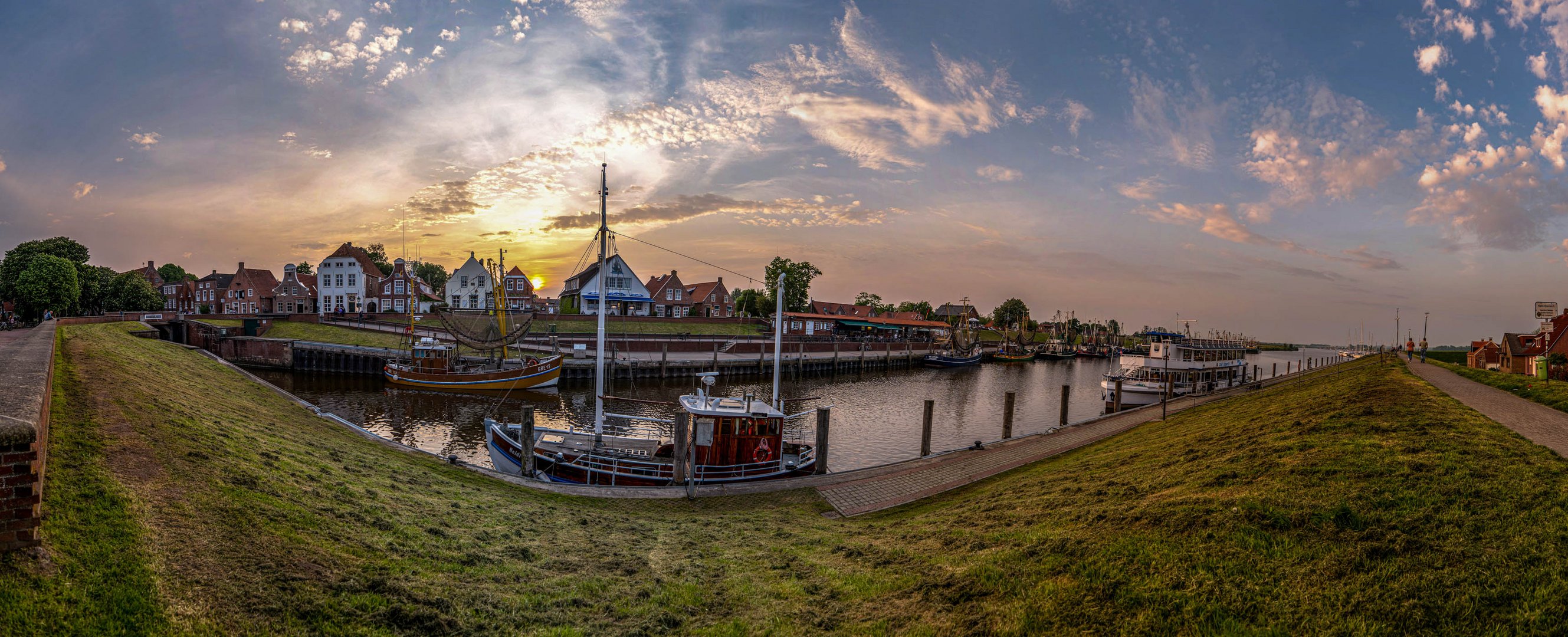 Greetsiel am Abend