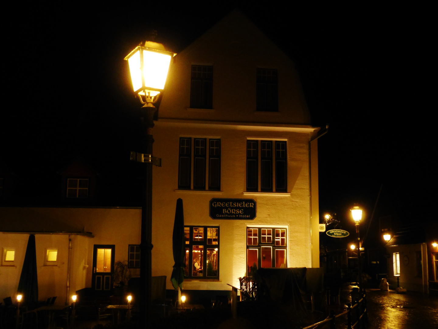 Greetsiel bei Nacht