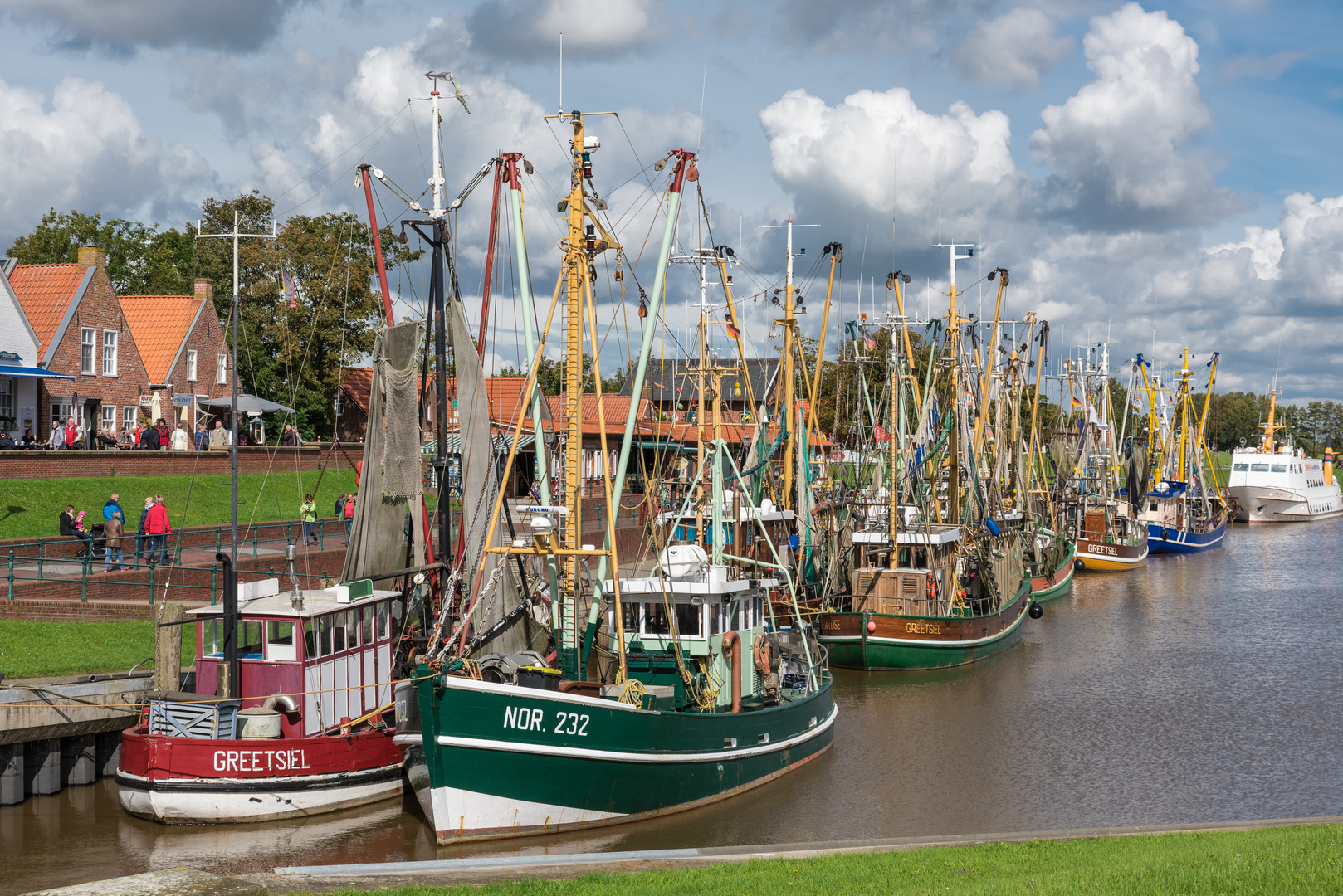 Greetsiel Hafen 2