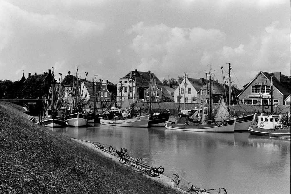 Greetsiel, Hafenansicht...... im Jahre 1976..........