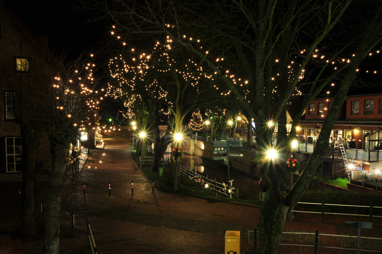 Greetsiel im Nachtgewand