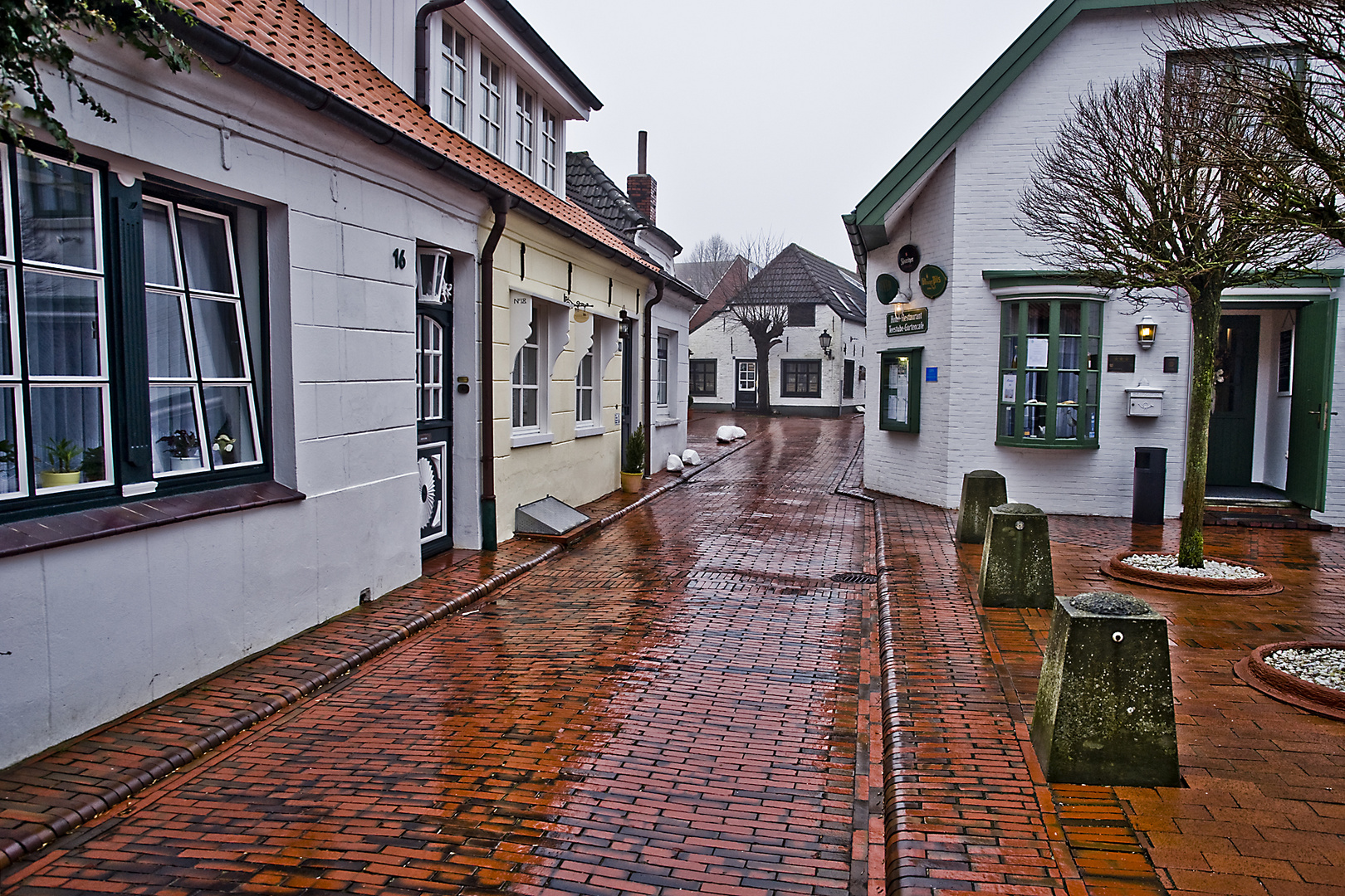 Greetsiel im Stadtkern am Hotel "Witthus"