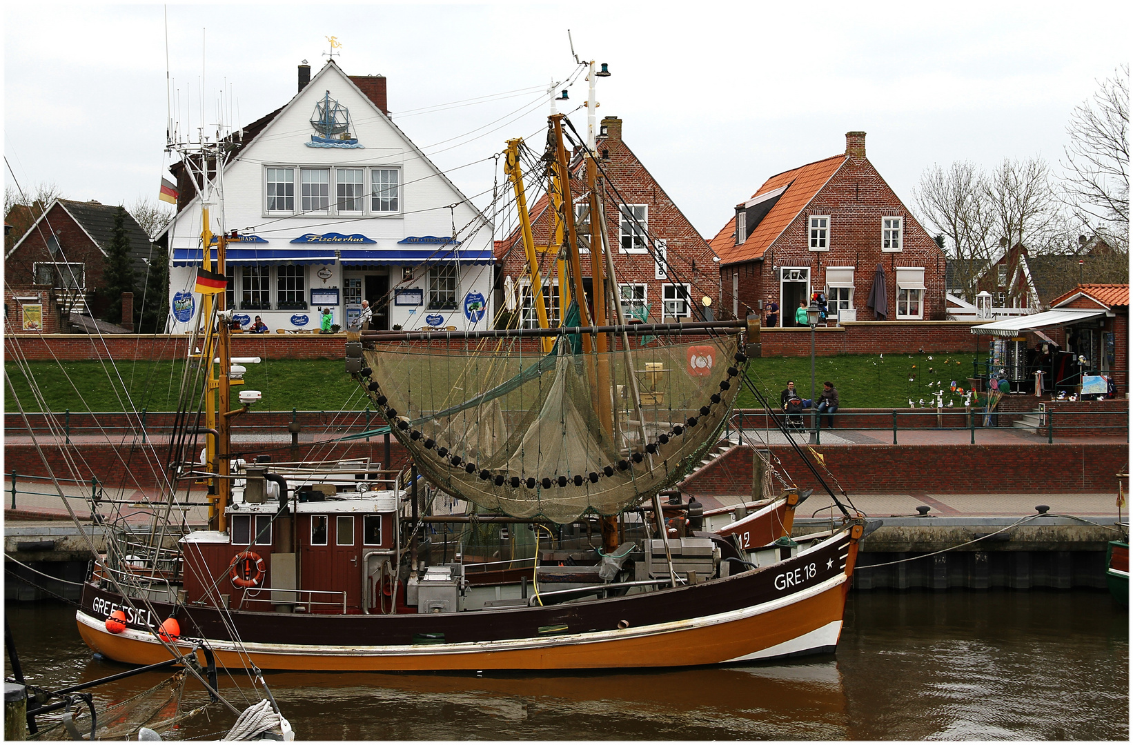 Greetsiel ... verträumt und immer wieder schön !