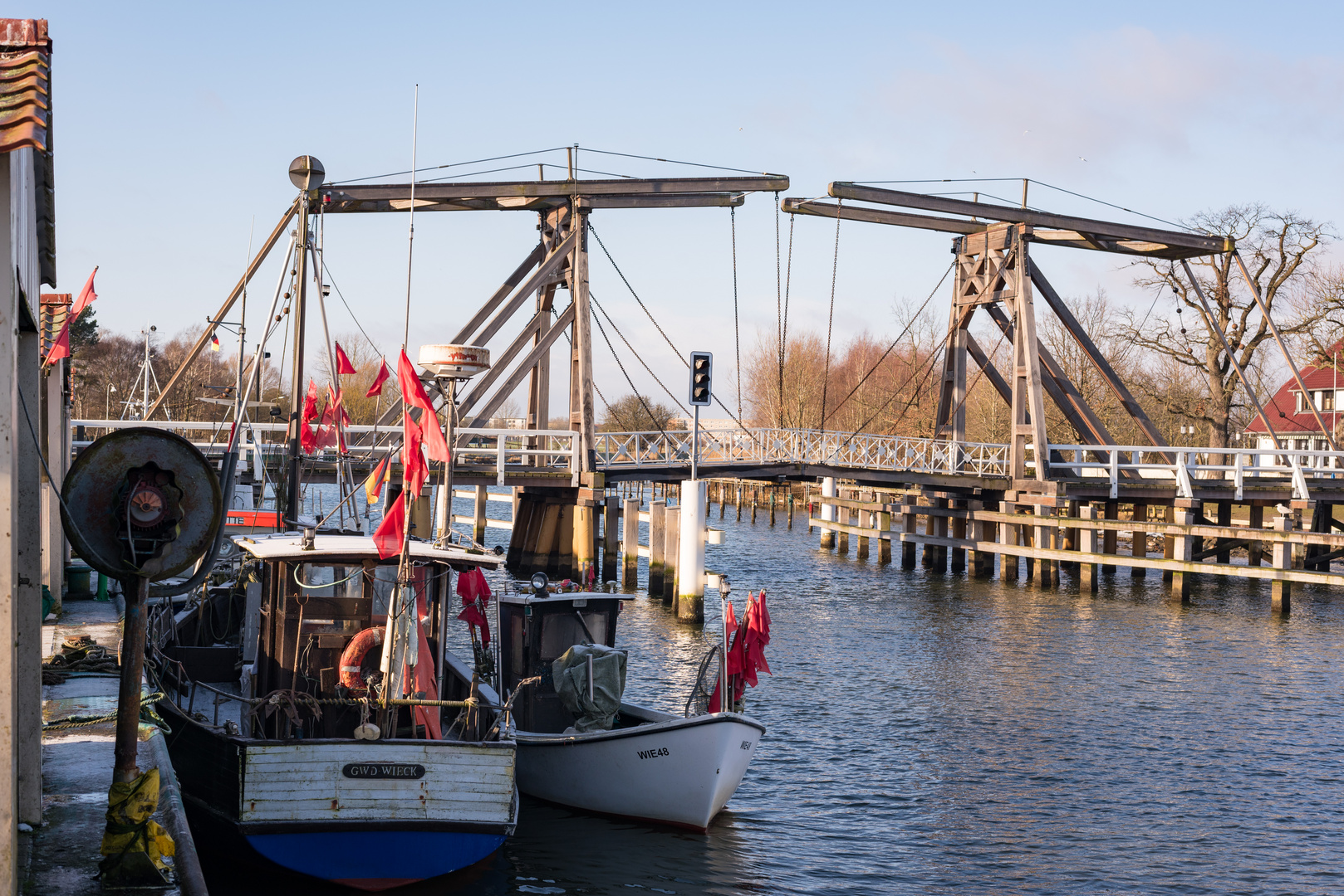 Greifswald Wieck _ Fischereihafen an der Wiecker Brücke