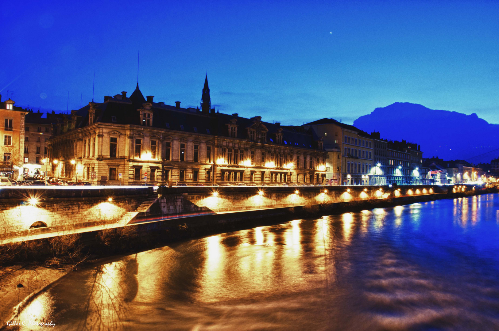 Grenoble by night