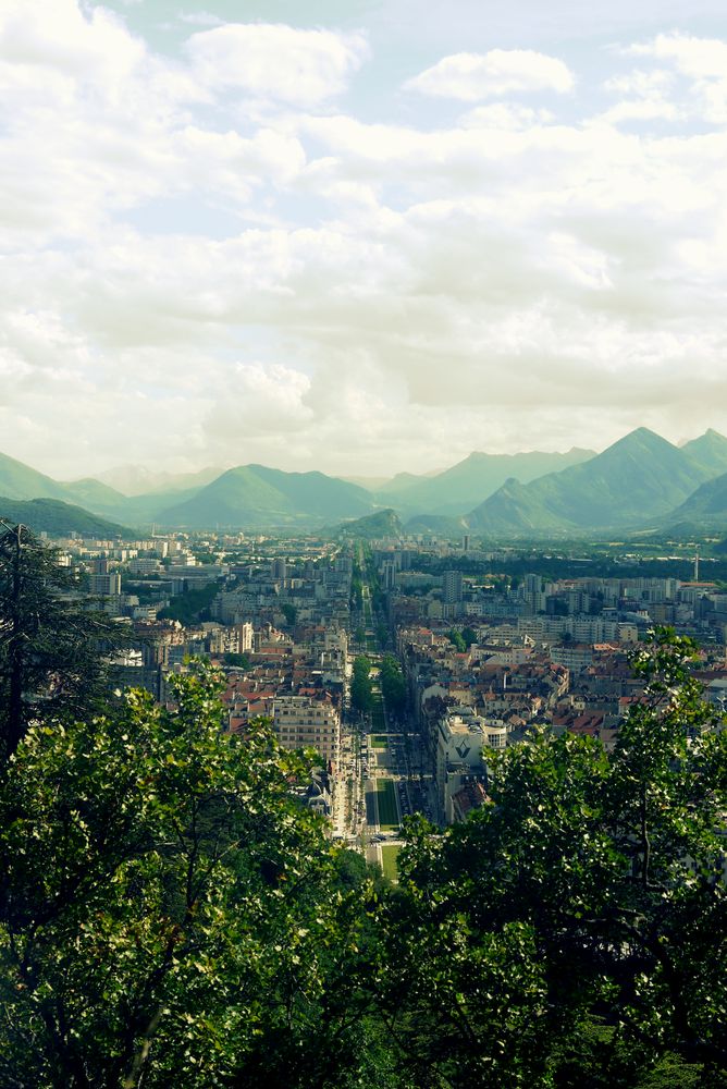 Grenoble, cours Jean Jaurès