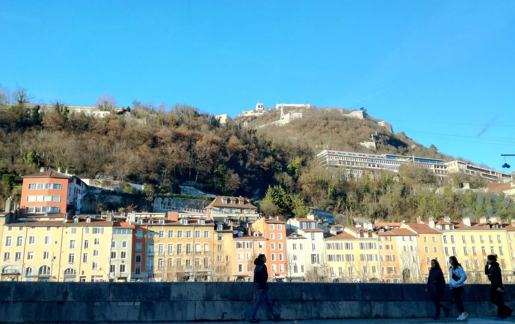 Grenoble, le 1er Janvier 2022 !