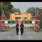 Grenzschließungszeremonie am Wagah Border