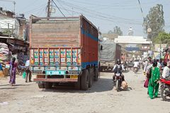 GRENZVERKEHR INDIEN - NEPAL