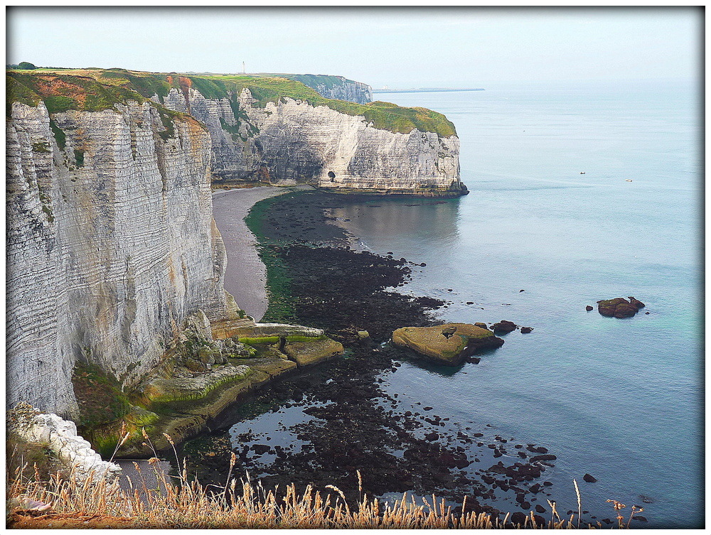 GREVE SOUS LA FALAISE