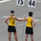 Gridgirls bei der Arbeit