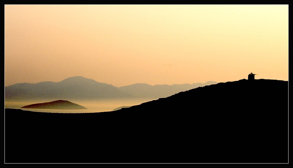 GRIECHENLAND - KYKLADEN - EREMONISSA - DONOUSSA - "Blick nach Naxos"