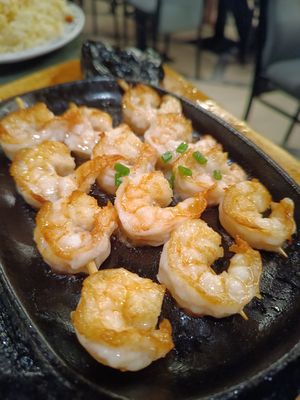 Grilled prawns 